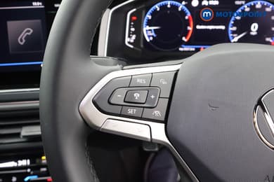 Volkswagen Polo R-Line Manual Petrol Hatchback - Stock Number (1677529) - 2nd supplementary image