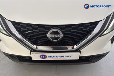 Nissan Qashqai Acenta Premium Manual Petrol SUV - Stock Number (1662312) - 45th supplementary image