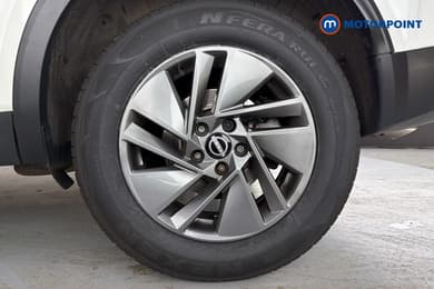 Nissan Qashqai Acenta Premium Manual Petrol SUV - Stock Number (1662312) - 48th supplementary image