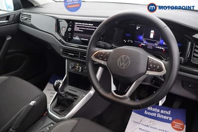 Volkswagen Polo Life Manual Petrol Hatchback - Stock Number (1672837) - 1st supplementary image