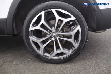 Renault Kadjar Techno Manual Petrol SUV - Stock Number (1674158) - 28th supplementary image
