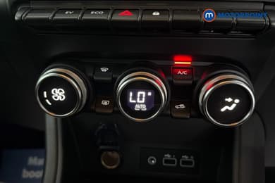 Renault Captur Evolution Automatic Petrol-Electric Hybrid SUV - Stock Number (1674234) - 12th supplementary image