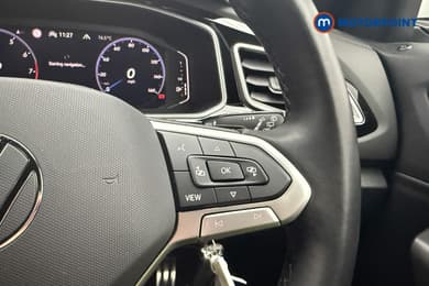 Volkswagen T-Roc R-Line Automatic Petrol SUV - Stock Number (1674553) - 9th supplementary image