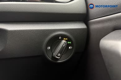 Volkswagen T-Roc R-Line Automatic Petrol SUV - Stock Number (1674553) - 18th supplementary image