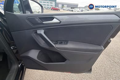 Volkswagen Tiguan Life Manual Diesel SUV - Stock Number (1675794) - 19th supplementary image