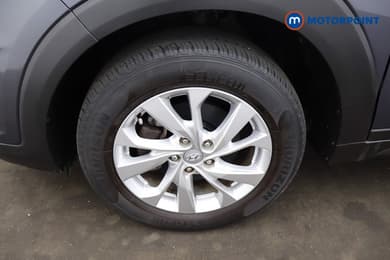 Hyundai Tucson Se Nav Manual Diesel SUV - Stock Number (1675923) - 1st supplementary image