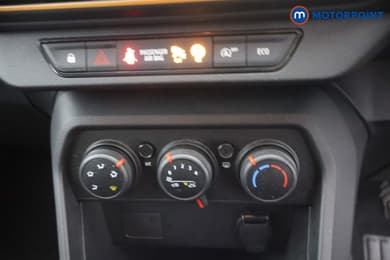 Dacia Sandero Stepway Essential Manual Petrol Hatchback - Stock Number (1676391) - 13th supplementary image
