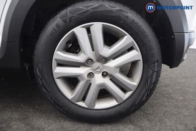 Dacia Sandero Stepway Essential Manual Petrol Hatchback - Stock Number (1676391) - 21st supplementary image