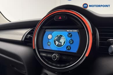 Mini Hatchback Cooper Exclusive Manual Petrol Hatchback - Stock Number (1657580) - 12th supplementary image