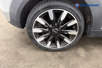 Mini Hatchback Cooper Exclusive Manual Petrol Hatchback - Stock Number (1657580) - 25th supplementary image