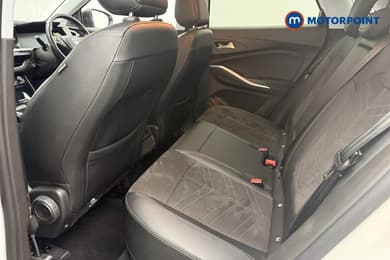 Vauxhall Grandland Ultimate Automatic Petrol Plug-In Hybrid SUV - Stock Number (1661858) - 5th supplementary image