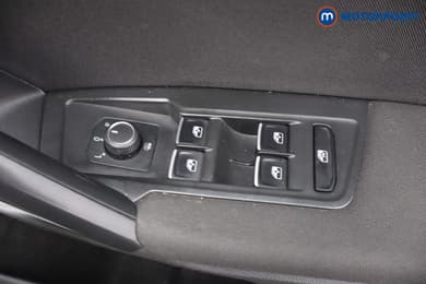 Volkswagen Tiguan Allspace Life Automatic Petrol SUV - Stock Number (1666974) - 11th supplementary image