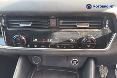 Nissan Qashqai N-Connecta Manual Petrol SUV - Stock Number (1667098) - 12th supplementary image