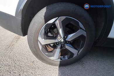 Nissan Qashqai N-Connecta Manual Petrol SUV - Stock Number (1667098) - 26th supplementary image