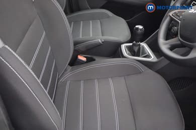 Dacia Sandero Expression Manual Petrol Hatchback - Stock Number (1674525) - 11th supplementary image
