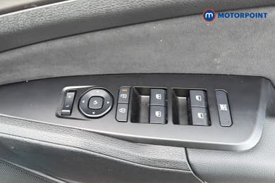 KIA Sportage Gt-Line Automatic Petrol-Electric Hybrid SUV - Stock Number (1675597) - 4th supplementary image