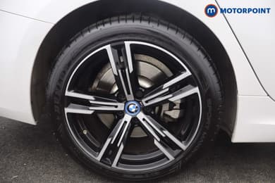 BMW 3 Series M Sport Automatic Petrol Plug-In Hybrid Saloon - Stock Number (1675797) - 32nd supplementary image
