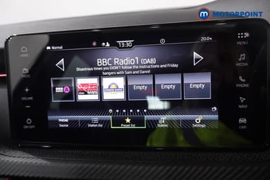 Skoda Kamiq Monte Carlo Edition Automatic Petrol SUV - Stock Number (1676537) - 3rd supplementary image