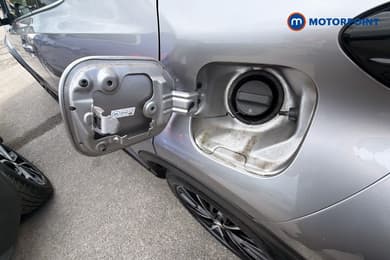 Toyota C-Hr Excel Manual Petrol SUV - Stock Number (1677081) - 20th supplementary image