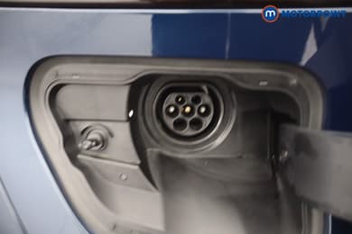 Toyota C-Hr Design Automatic Petrol Plug-In Hybrid SUV - Stock Number (1677097) - 7th supplementary image