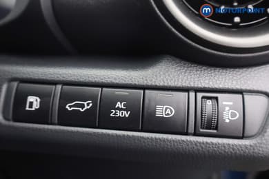 Toyota C-Hr Design Automatic Petrol Plug-In Hybrid SUV - Stock Number (1677097) - 13th supplementary image