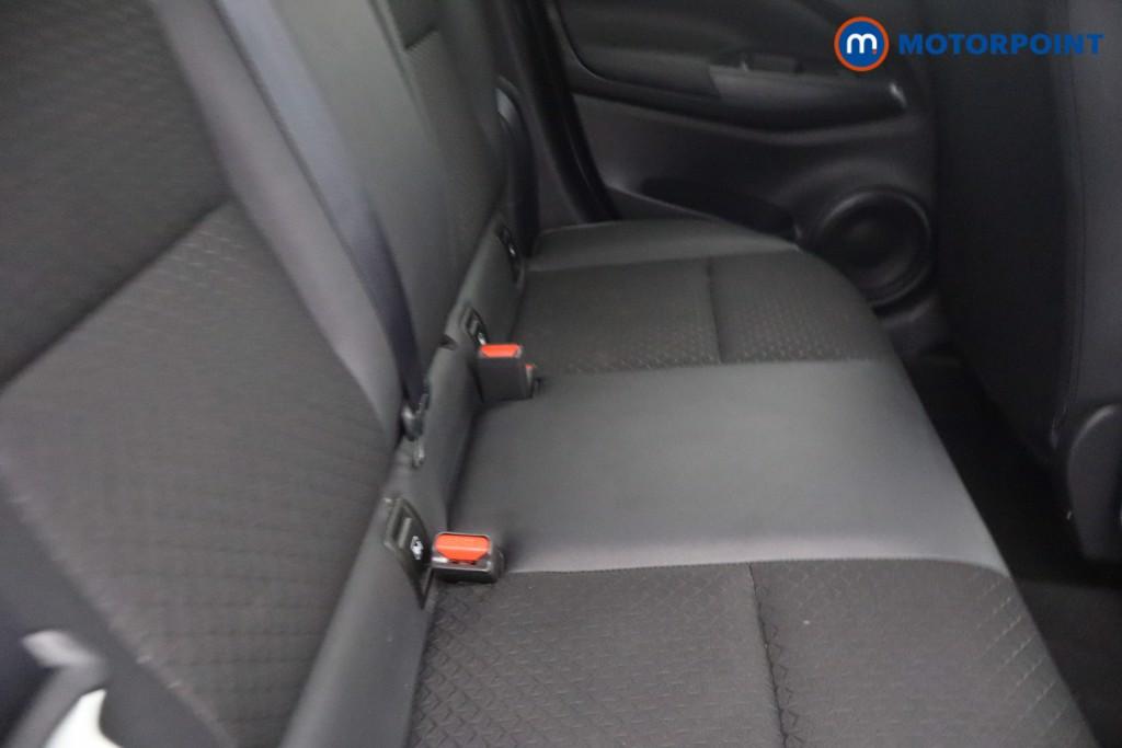 Nissan Juke N-Connecta Manual Petrol SUV - Stock Number (1677476) - 8th supplementary image