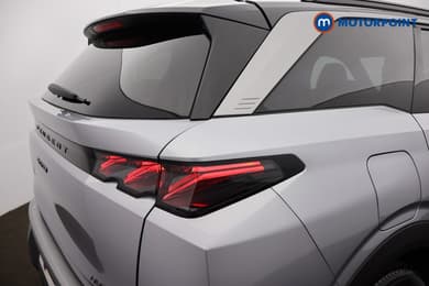 Peugeot 5008 GT Automatic Petrol SUV - Stock Number (1677493) - 22nd supplementary image