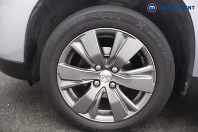 Peugeot 2008 Active Manual Petrol SUV - Stock Number (1677505) - 21st supplementary image