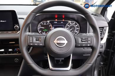 Nissan Qashqai Acenta Premium Manual Petrol SUV - Stock Number (1678031) - 1st supplementary image