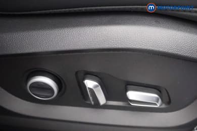Chery Tiggo 8 Summit Automatic Petrol Plug-In Hybrid SUV - Stock Number (1678286) - 16th supplementary image
