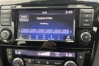 Nissan Qashqai Acenta Premium Automatic Petrol SUV - Stock Number (1678737) - 2nd supplementary image