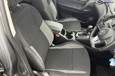 Nissan Qashqai Acenta Premium Automatic Petrol SUV - Stock Number (1678737) - 5th supplementary image