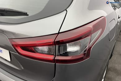 Nissan Qashqai Acenta Premium Automatic Petrol SUV - Stock Number (1678737) - 30th supplementary image