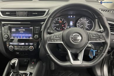 Nissan Qashqai Acenta Premium Automatic Petrol SUV - Stock Number (1678737) - 1st supplementary image