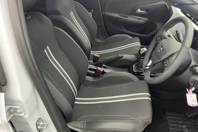 Vauxhall Corsa YES Manual Petrol Hatchback - Stock Number (1639907) - 5th supplementary image