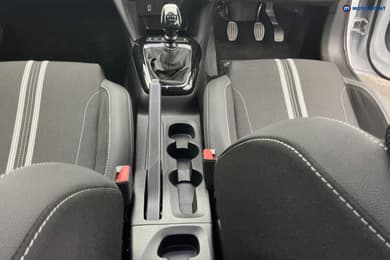 Vauxhall Corsa YES Manual Petrol Hatchback - Stock Number (1639907) - 11th supplementary image