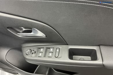 Vauxhall Corsa YES Manual Petrol Hatchback - Stock Number (1639907) - 25th supplementary image
