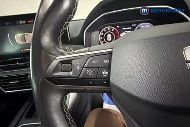 Seat Leon Se Dynamic Manual Petrol Hatchback - Stock Number (1664441) - 3rd supplementary image