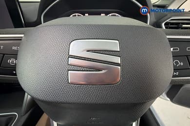 Seat Leon Se Dynamic Manual Petrol Hatchback - Stock Number (1664441) - 5th supplementary image