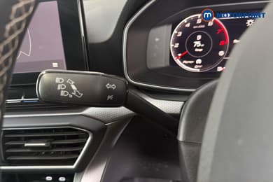 Seat Leon Se Dynamic Manual Petrol Hatchback - Stock Number (1664441) - 6th supplementary image