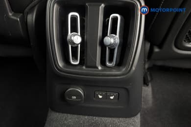 Volvo Xc40 Plus Automatic Petrol Plug-In Hybrid SUV - Stock Number (1672333) - 30th supplementary image