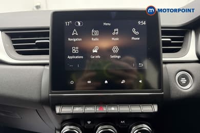Renault Captur Iconic Edition Manual Petrol SUV - Stock Number (1673199) - 4th supplementary image