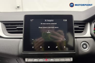 Renault Captur Iconic Edition Manual Petrol SUV - Stock Number (1673199) - 11th supplementary image