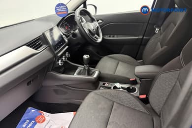 Renault Captur Iconic Edition Manual Petrol SUV - Stock Number (1673199) - 33rd supplementary image
