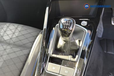 Volkswagen Golf Black Edition Manual Petrol Hatchback - Stock Number (1673582) - 14th supplementary image
