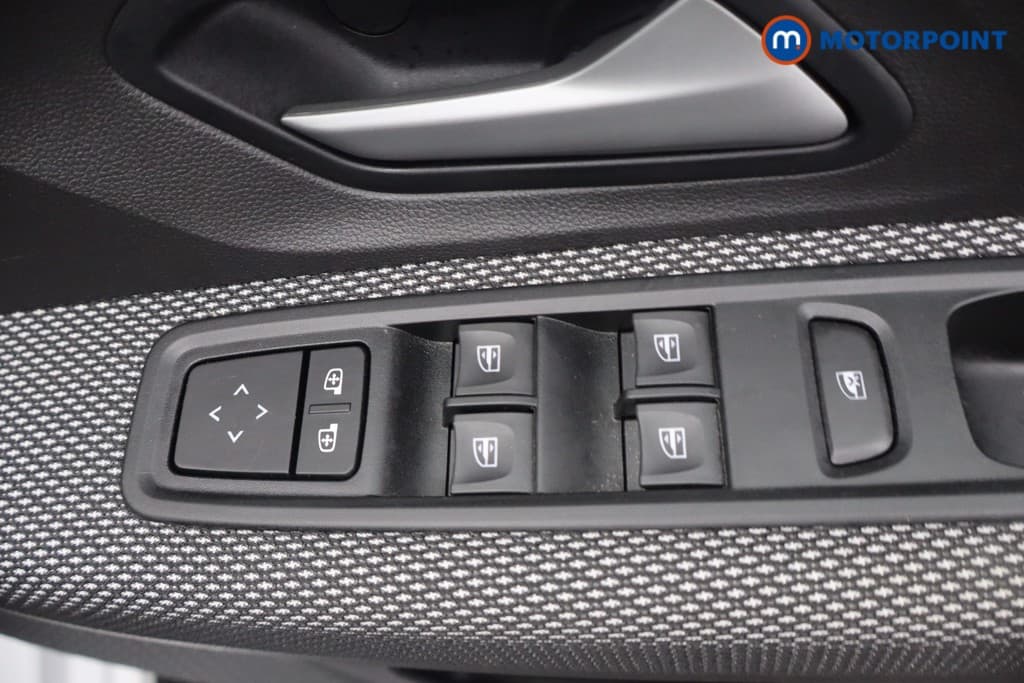 Dacia Sandero Expression Manual Petrol Hatchback - Stock Number (1676060) - 8th supplementary image