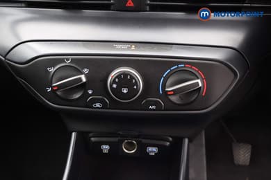 Hyundai I20 Advance Manual Petrol Hatchback - Stock Number (1677998) - 14th supplementary image