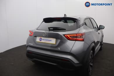 Nissan Juke Tekna Manual Petrol SUV - Stock Number (1678190) - 2nd supplementary image