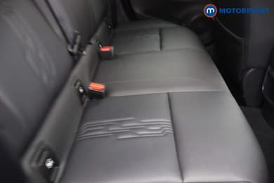 Nissan Juke Tekna Manual Petrol SUV - Stock Number (1678190) - 8th supplementary image