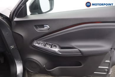 Nissan Juke Tekna Manual Petrol SUV - Stock Number (1678190) - 10th supplementary image